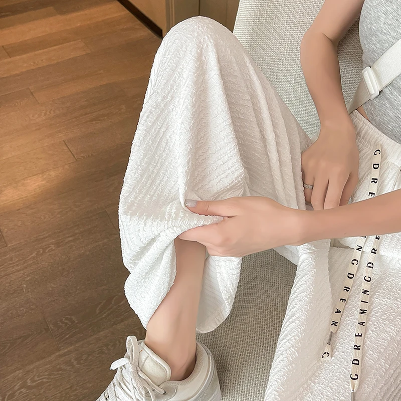 醉梓菡冰丝阔腿裤女夏高腰垂感2025新款直筒休闲运动防蚊防晒裤子