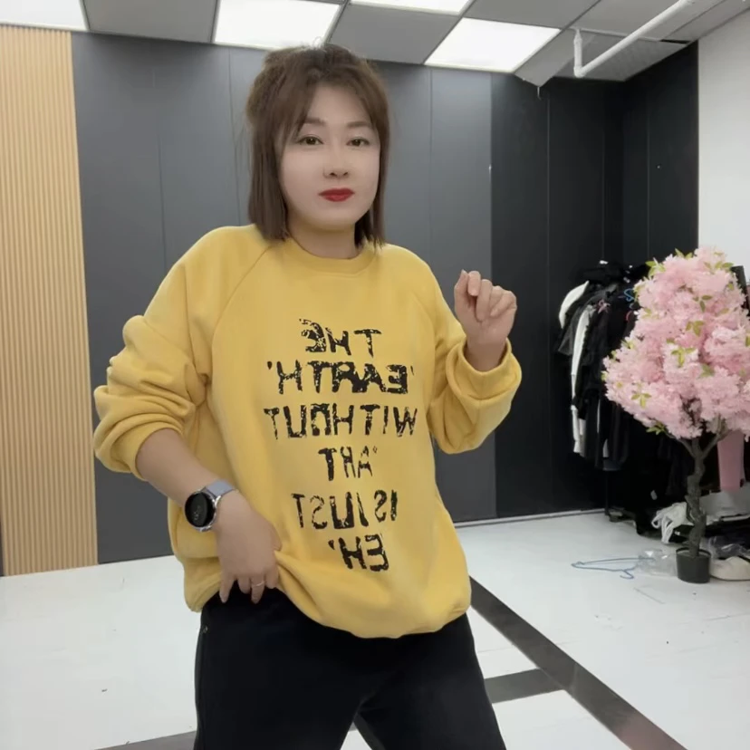 YM9021时尚加绒欧货潮流字母印花休闲百搭宽松圆领卫衣