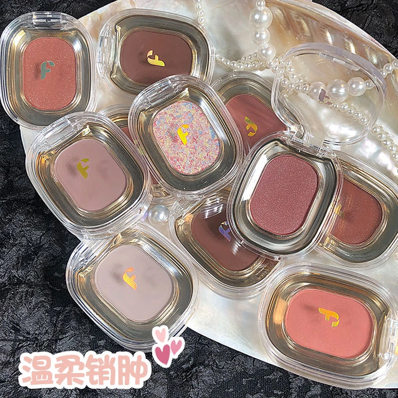 单色眼影盘裸妆感~温柔消仲低饱和哑光温柔清透裸妆妆感细闪眼影