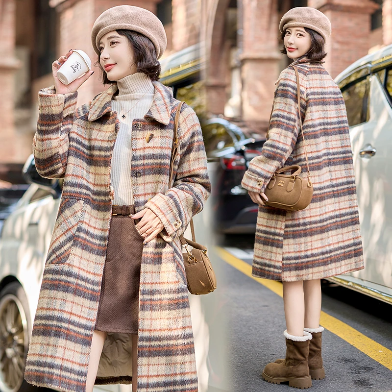 欧洲站复古格子毛呢大衣女2024冬新款英伦风洋气宽松加厚棉服外套