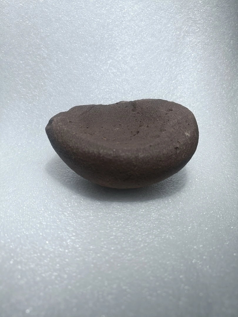 阿拉善左旗戈壁石老皮元宝摆件天然奇石摆件地皮原石摆件8.5*3.5c