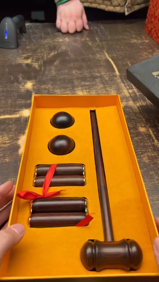 【闪购商品】/根雕大红酸枝感恩福礼