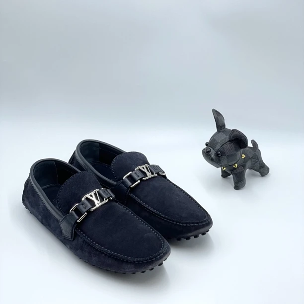 LouisVuitton 路易威登 蓝色麂皮面银色大logo开车豆豆鞋 41 99新