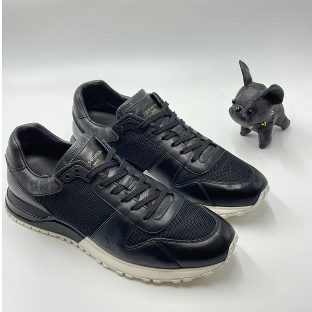 99新 LouisVuitton/路易威登 百搭网面皮革拼接黑色运动鞋42码