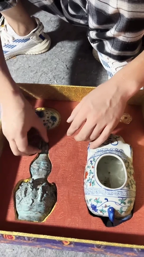 瓷片呃呃呃呃呃呃呃呃89