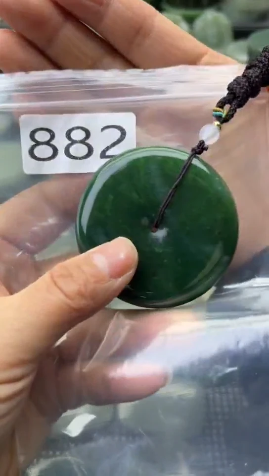 未镶嵌和田玉珠宝半成品扣子