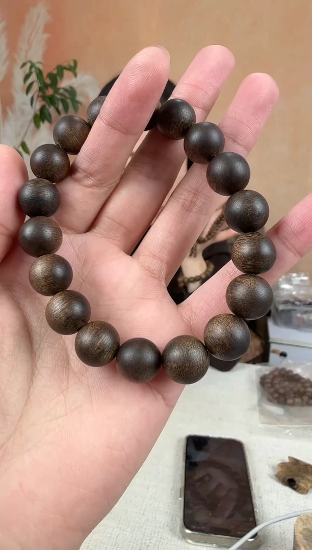 沉香沉香碎屑顽***?18沉香沉水浮圆珠单圈卡1.2多样性发其一