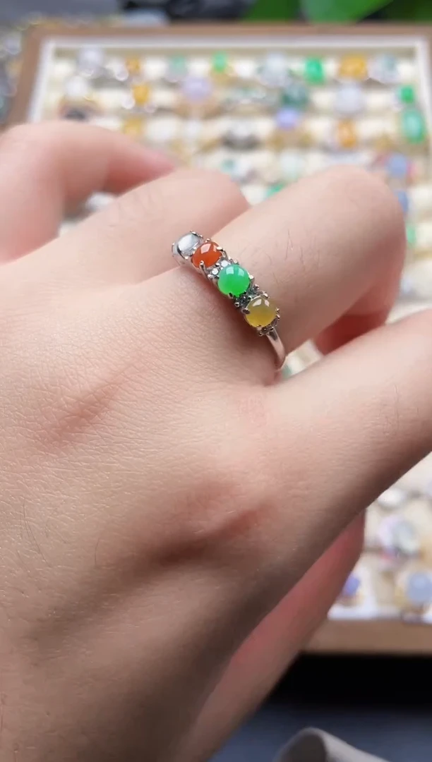 银S925镶嵌戒指翡翠1