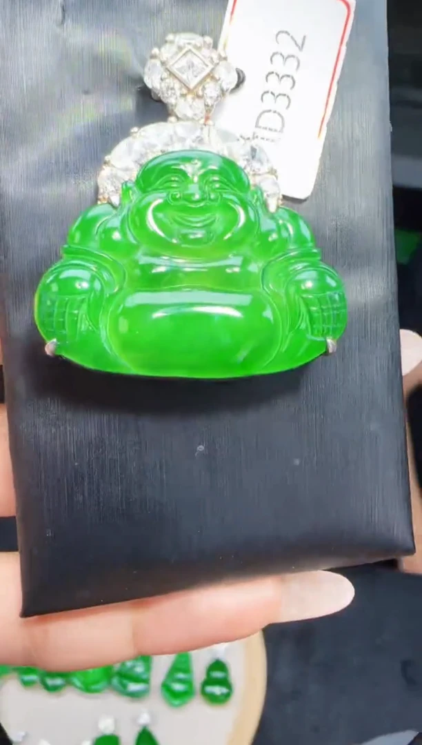 未镶嵌定制翡翠翡翠吊坠104