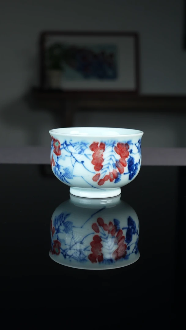 【闪购商品】瓷片《紫气东来》青花釉里红主人杯