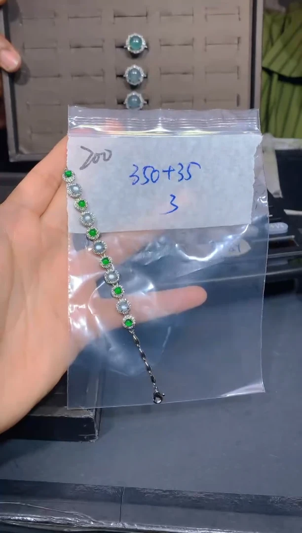【闪购商品】定制翡翠未镶嵌200手链多样性拍一发一毛货定制抛光