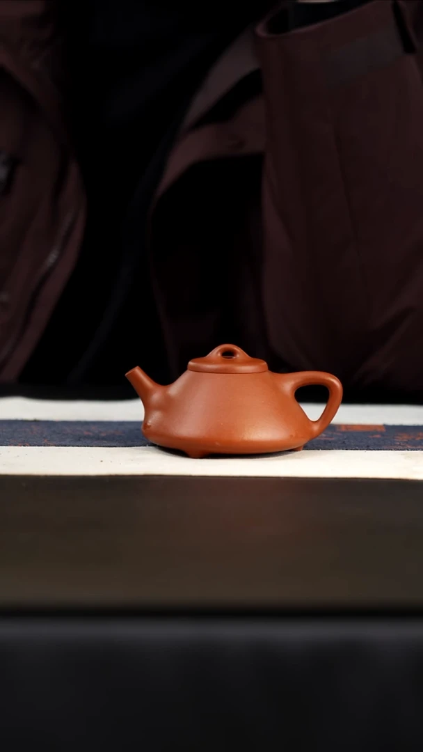 茶壶紫砂宝山红降坡子冶，150cc