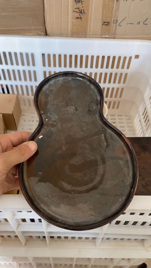 无运费险有瑕疵的摄影的产品有使用过的痕迹有点脏介意勿拍