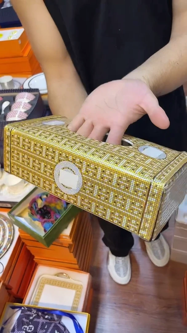 杯鸿辉家品牌瓷器，京东包邮！