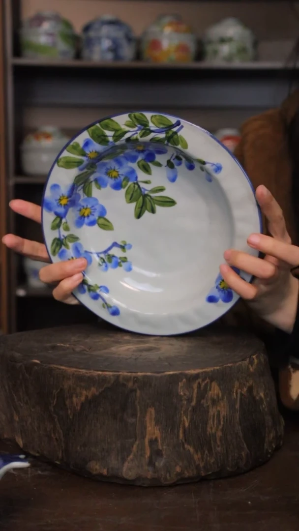 【闪购商品】椿野8寸帽子盘（勿忘我）C089