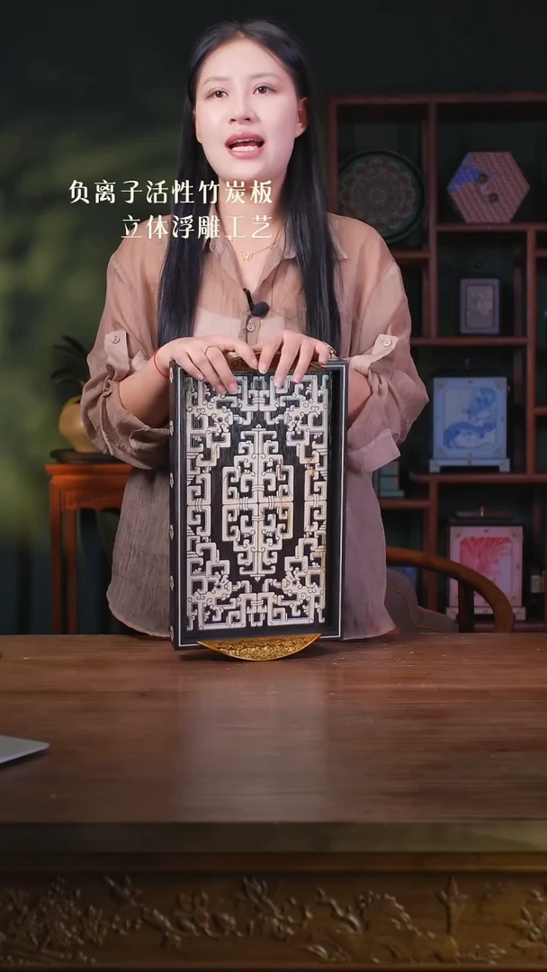 壹藏贰宝牙雕纹托盘