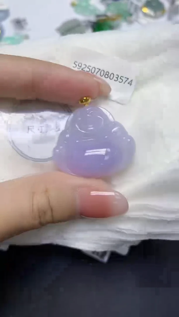 颈饰18K金镶嵌翡翠天然缅甸翡翠A货多样性发一件