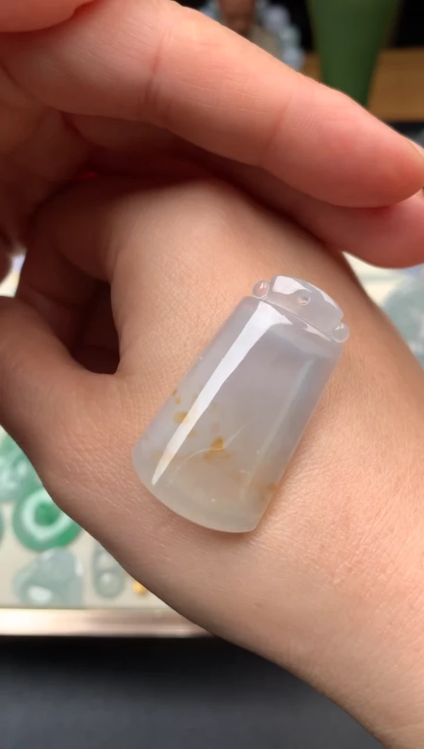吊坠(不含链)未镶嵌翡翠吊坠