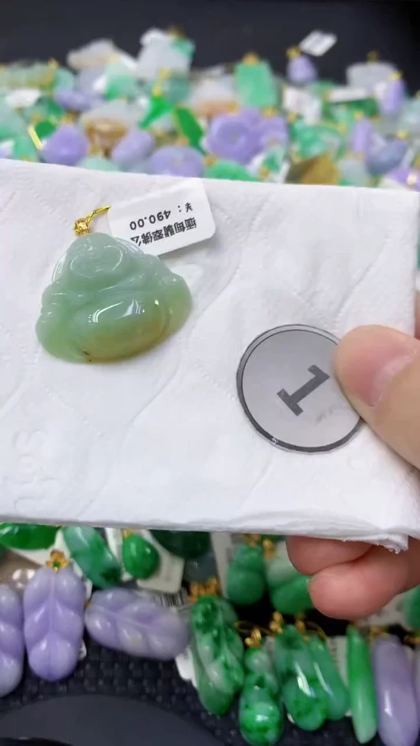 颈饰未镶嵌翡翠天然缅甸翡翠A货