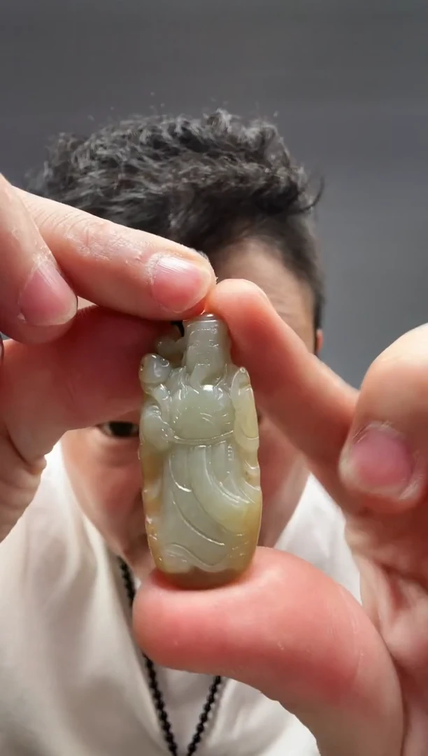 和田玉未镶嵌颈饰1