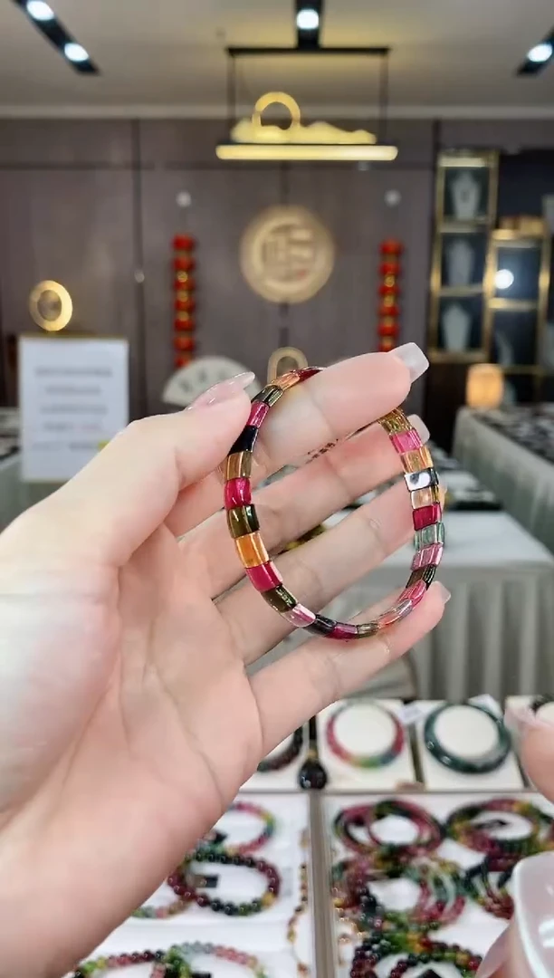【闪购商品】碧玺手牌未镶嵌（多样性发一条）hon