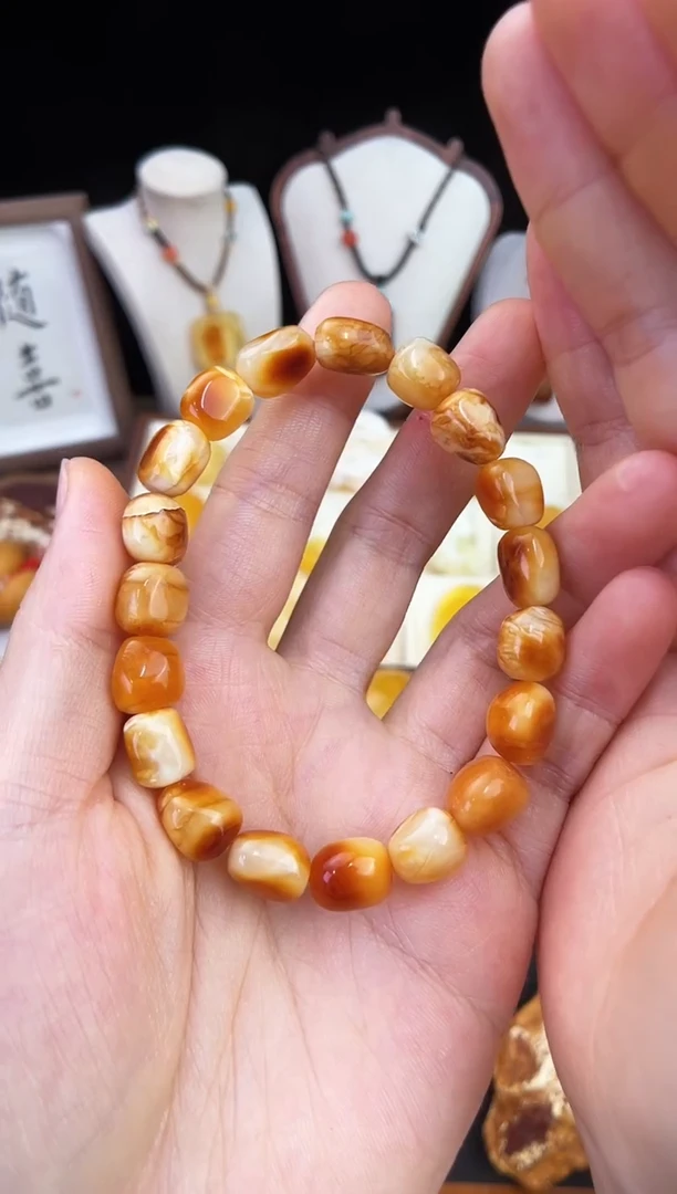 琥珀未镶嵌珠宝奇石柒月