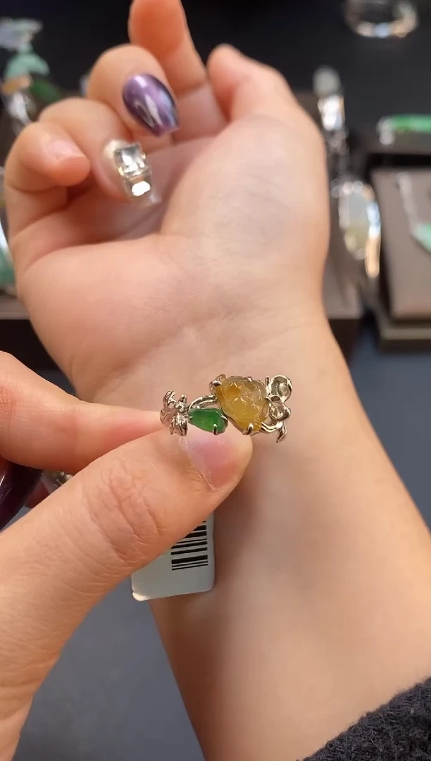 颈饰银S925镶嵌翡翠净货13214