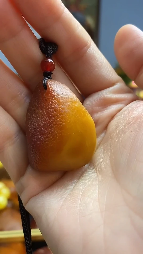 琥珀颈饰未镶嵌吊坠