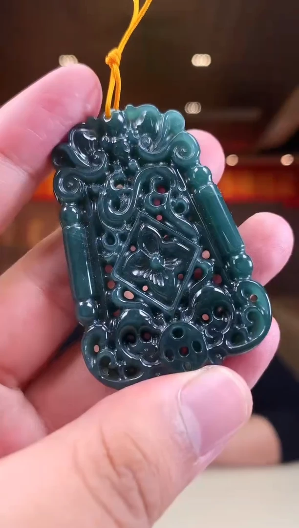 【闪购商品】定制翡翠未镶嵌             *543