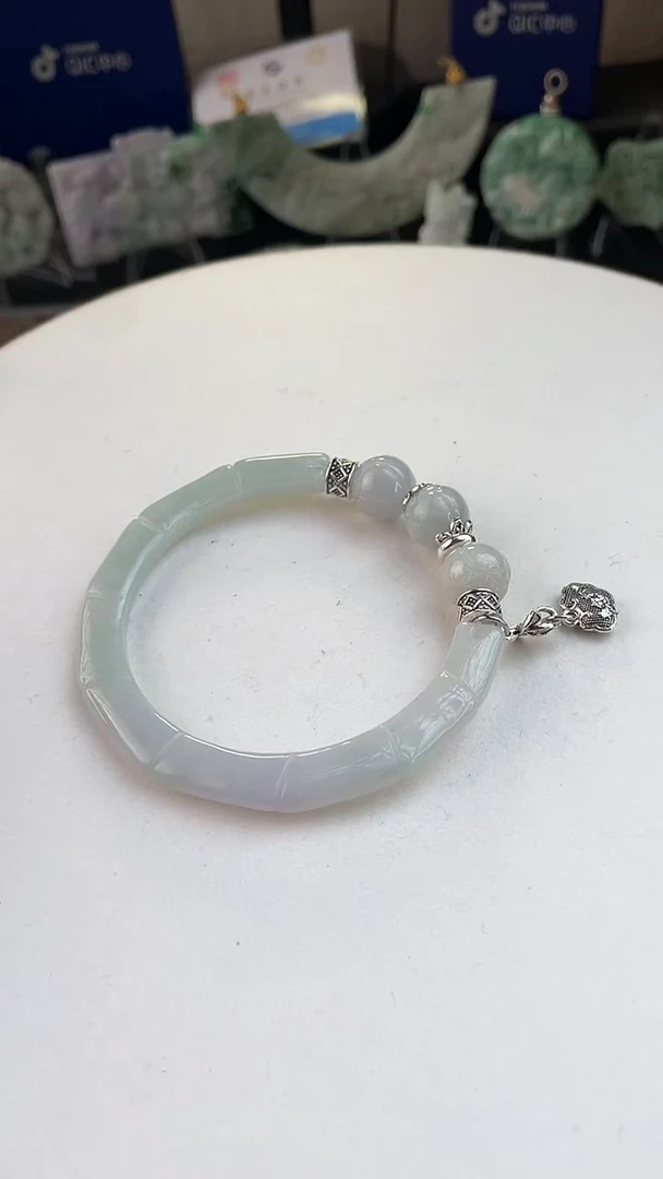 未镶嵌手链翡翠/****?手工定制默认微瑕主播介绍为准