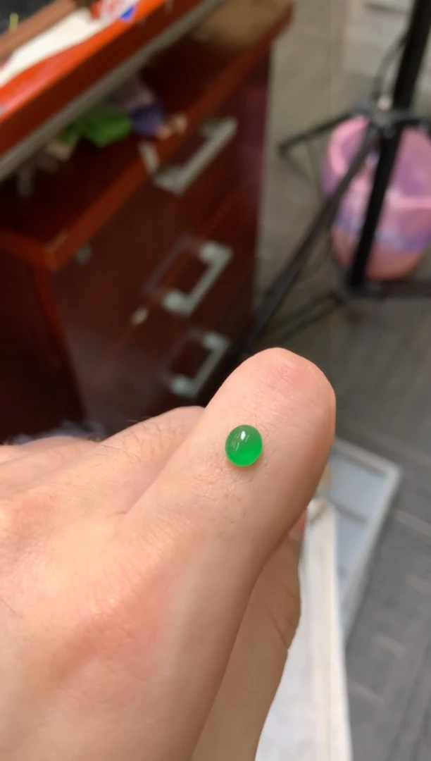 未镶嵌定制翡翠裸玉