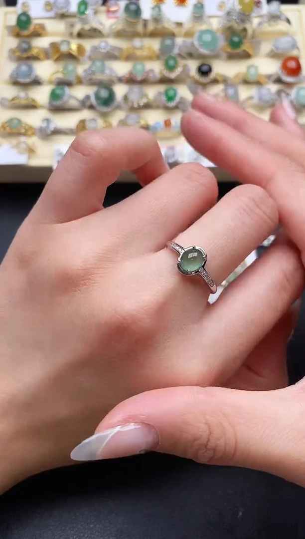 【闪购商品】翡翠戒指银S925镶嵌66666666+4