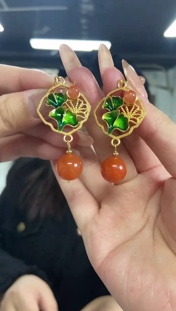 【闪购商品】南红玛瑙耳饰未镶嵌多样性发其一颜色微差