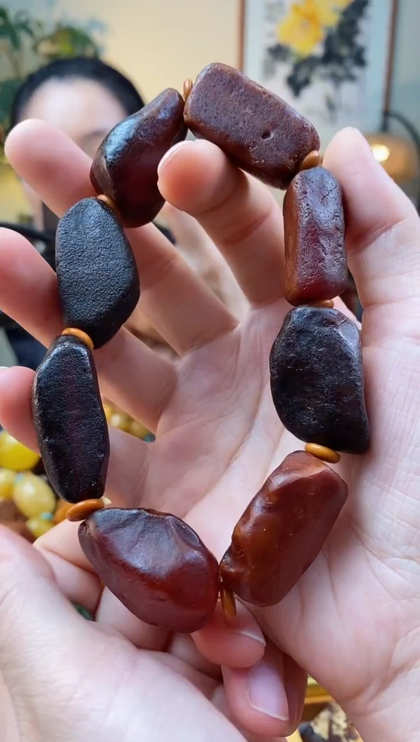 【闪购商品】琥珀手串未镶嵌手串