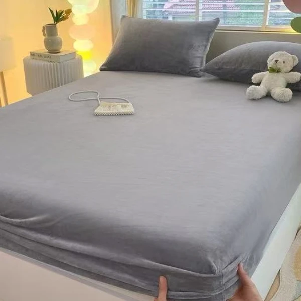 速热加厚冬季牛奶绒床笠床单保护套防静电罩床加绒纯色