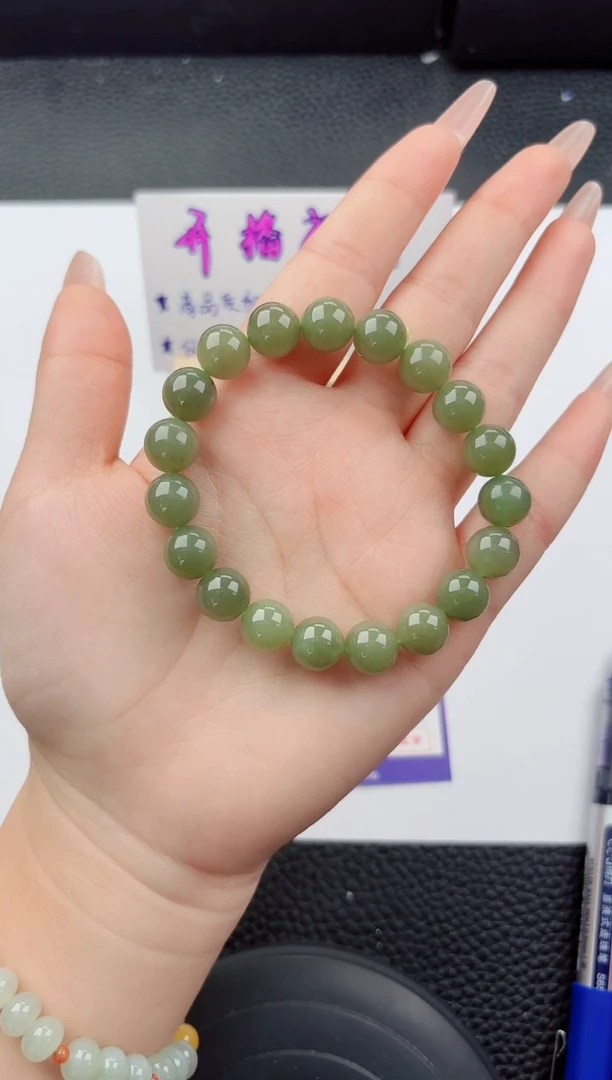 未镶嵌手链和田玉555嗨购微色差T88