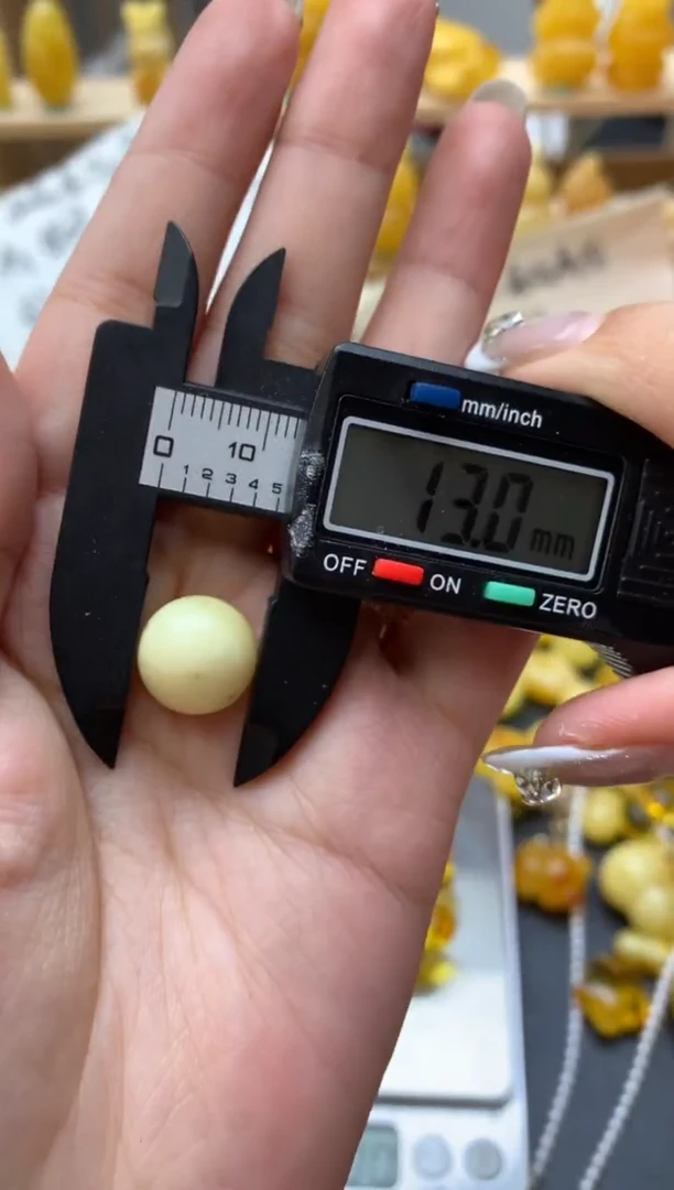 琥珀未镶嵌珠宝奇石141琥珀蜜蜡微瑕