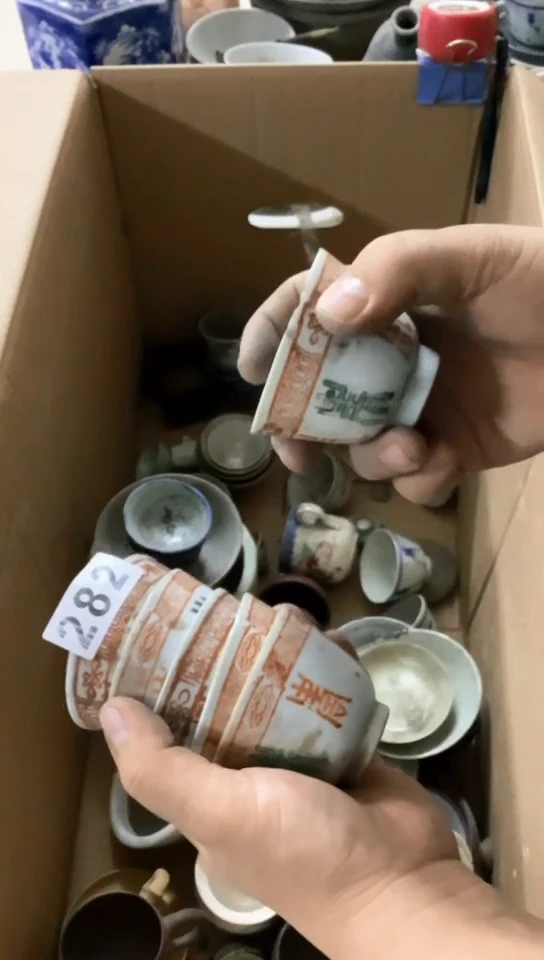 【闪购商品】1有瑕疵的瓷器一单哦~~
