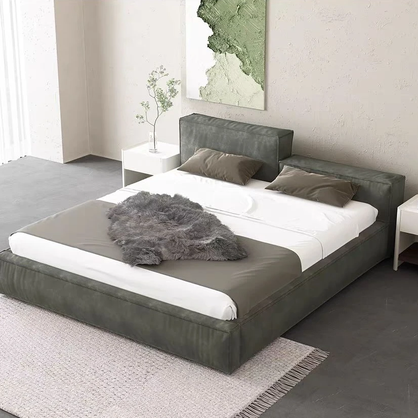 2025新款现代简约意式轻奢床落地床主卧双人床软包设计师布艺婚床