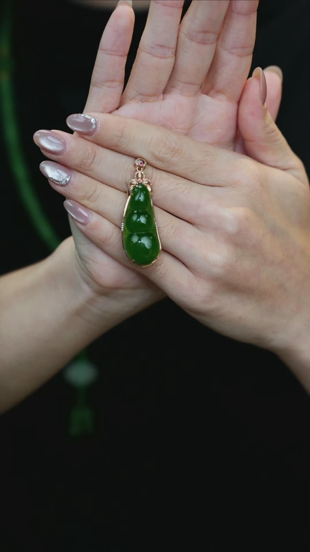 吊坠(不含链)18K金镶嵌和田玉C23-289 福豆