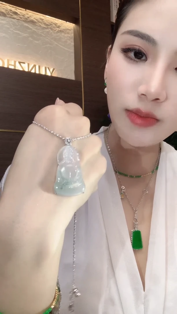 吊坠(不含链)18K金镶嵌翡翠A22