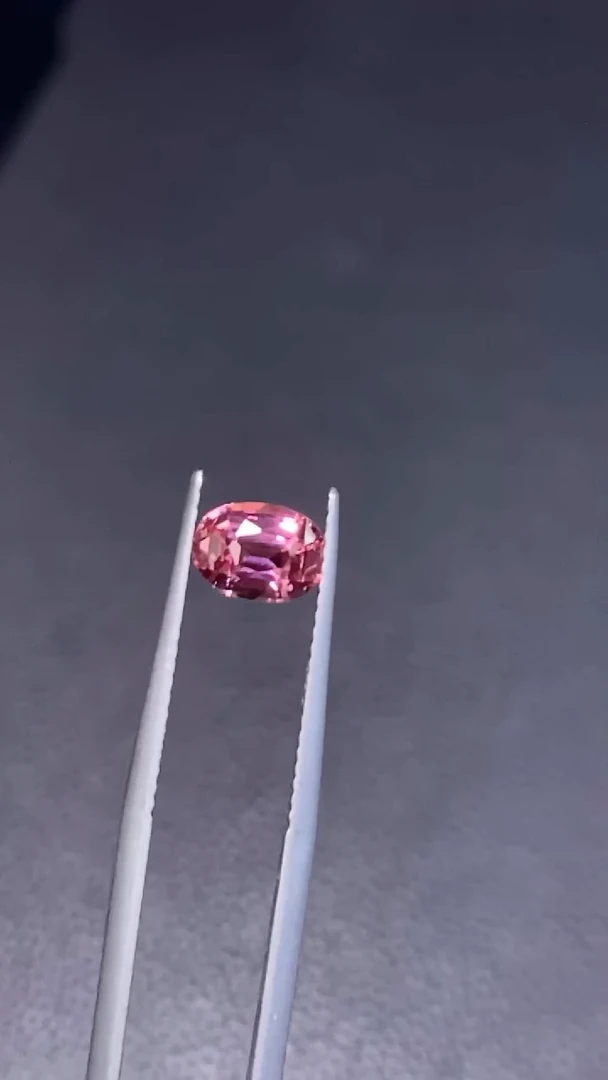 裸石彩色蓝宝石风****猪1.17ct天然无烧帕帕拉恰裸石