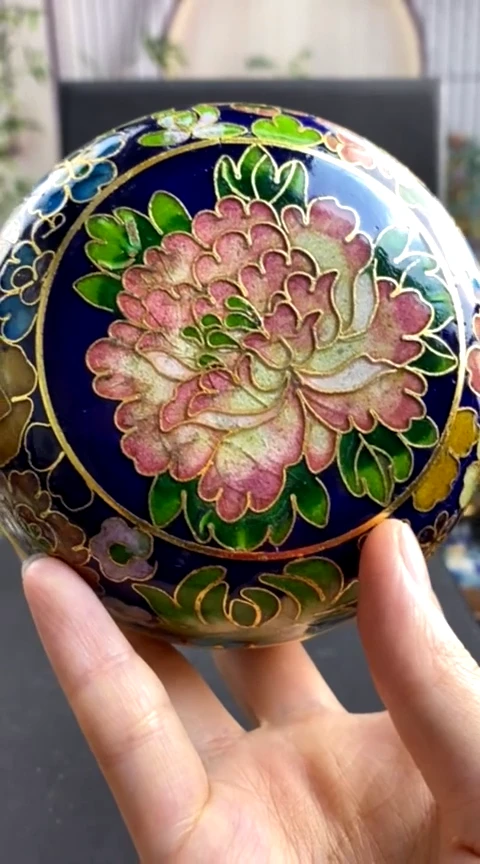 【闪购商品】非遗技艺 银蓝捧盒宝蓝色