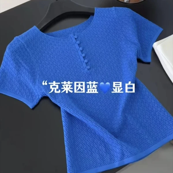 韩系克莱因蓝短袖针织衫女2025夏季新款设计感纽扣显白漂亮小上衣