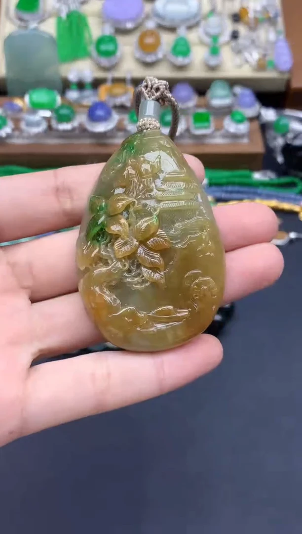 翡翠未镶嵌颈饰吉**意342-总价1540尾款1000
