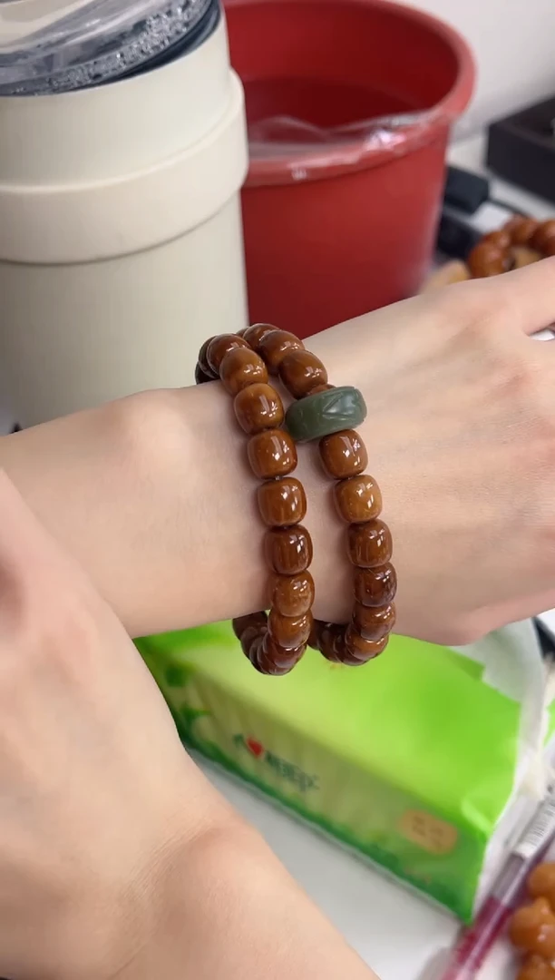手串菩提根/象牙果库克桶珠9*9mm双圈手串+和田跑环
