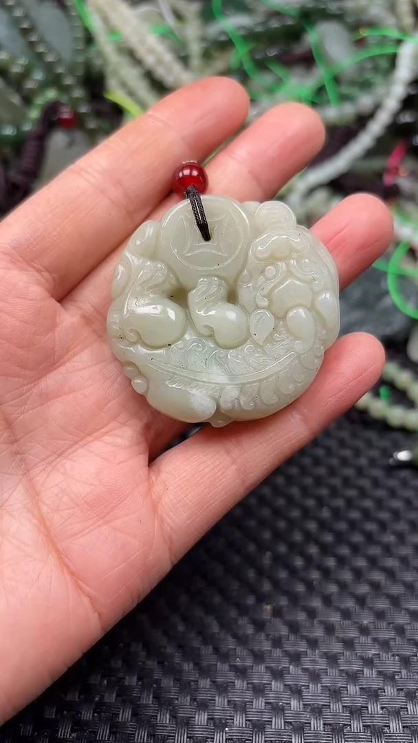 【闪购商品】和田玉颈饰未镶嵌1