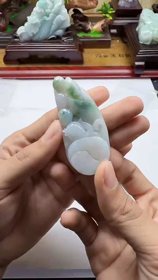 吊坠(不含链)未镶嵌翡翠1