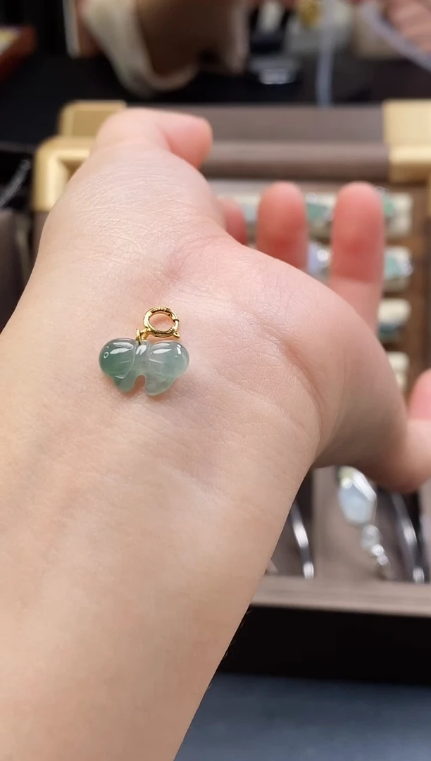 颈饰银S925镶嵌翡翠云*悠0348