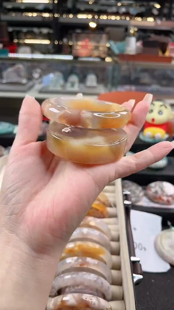 未镶嵌手镯石英质玉66圈口 （赠品镯心）38986